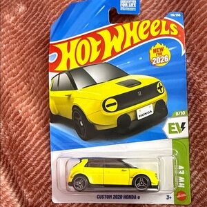 Hot Wheels Custom 2020 Honda e - Yellow Die-Cast Toy Car